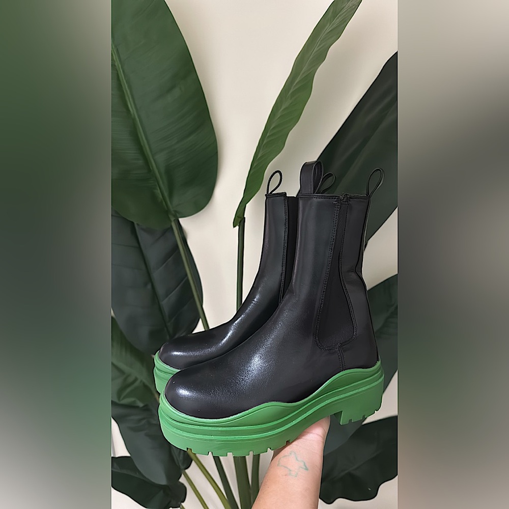 Fall/Winter - image 1